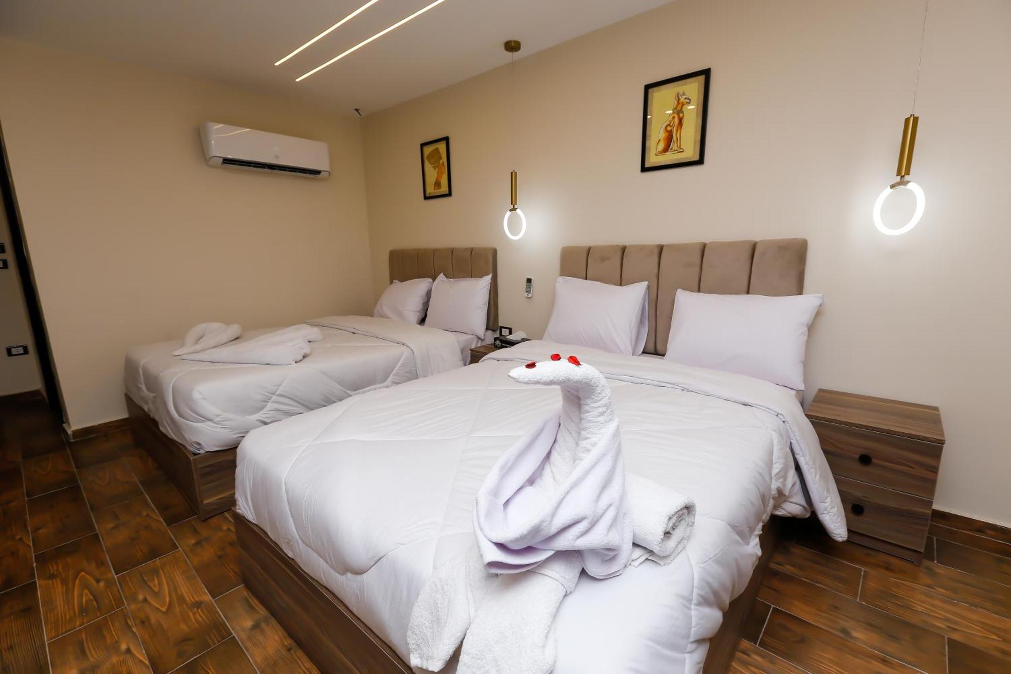 Imperial Pyramids Heights View Bed & Breakfast Nazlet el-Sisi Ngoại thất bức ảnh