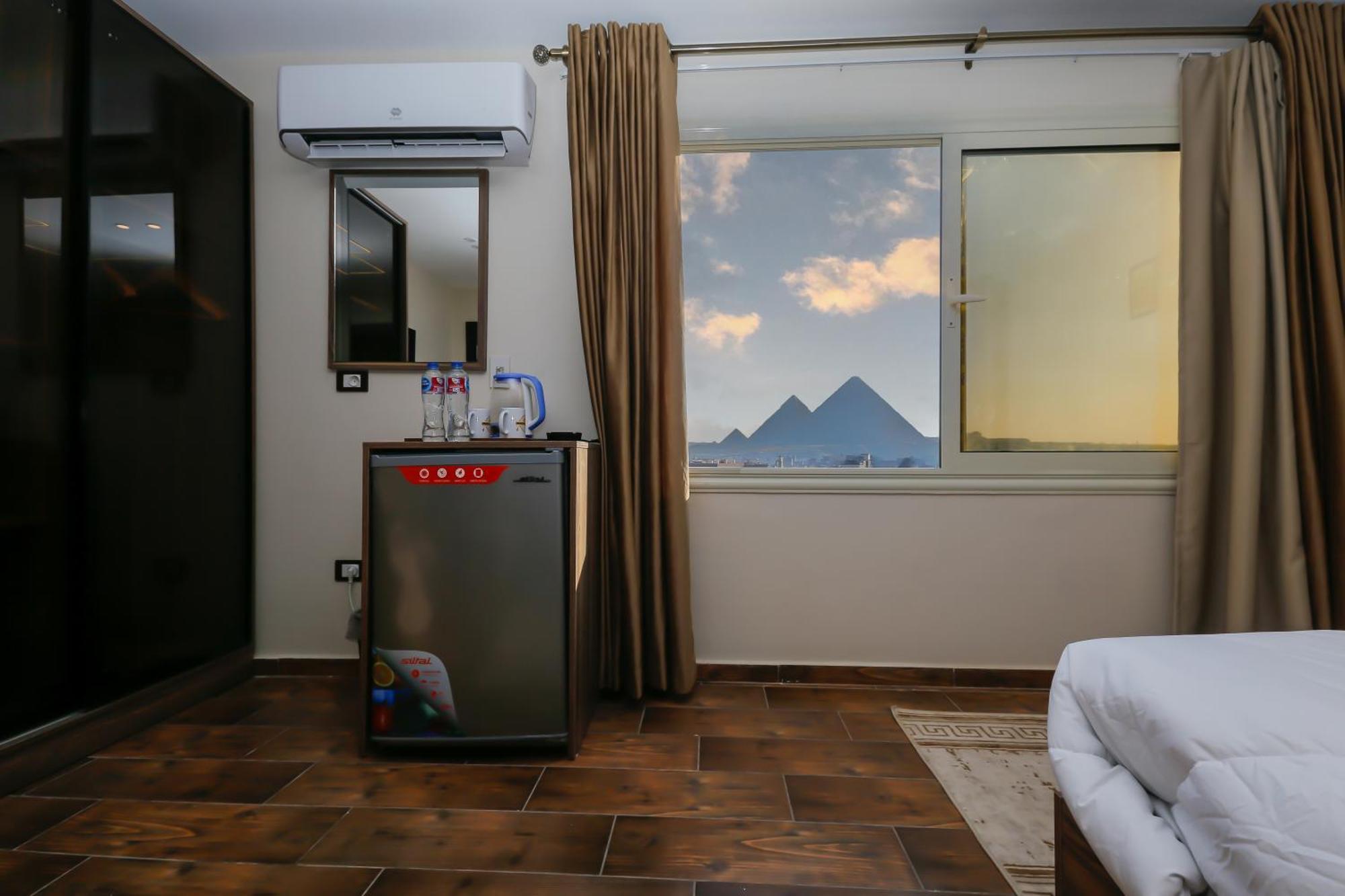 Imperial Pyramids Heights View Bed & Breakfast Nazlet el-Sisi Ngoại thất bức ảnh